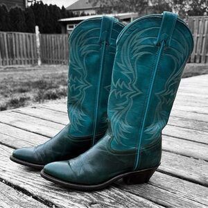 Vintage Laredo Dark Teal Women’s Cowboy Boots